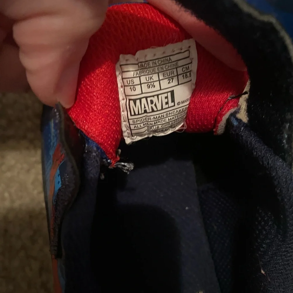 Marvel Spiderman Blue and Red Kids Sneakers - Picture 2 of 3